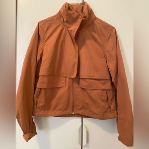 Lulu wind jacket size 4 great condition